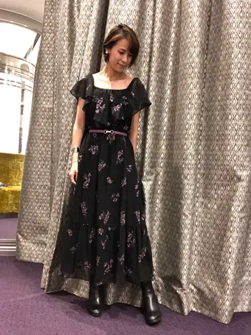 ORIGINATED IN GRACE CONTINENTAL 亀田 未希 コーディネート画像