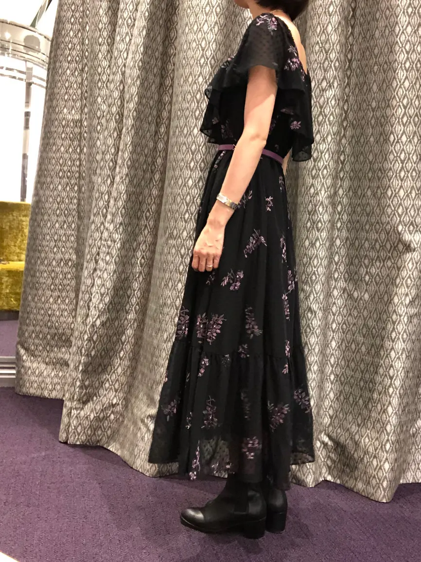 ORIGINATED IN GRACE CONTINENTAL 亀田 未希 コーディネート画像