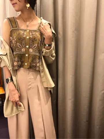 ORIGINATED IN GRACE CONTINENTAL 亀田 未希 コーディネート画像