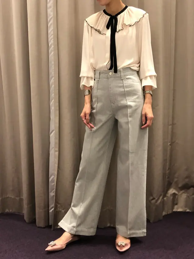 ORIGINATED IN GRACE CONTINENTAL 亀田 未希 コーディネート画像