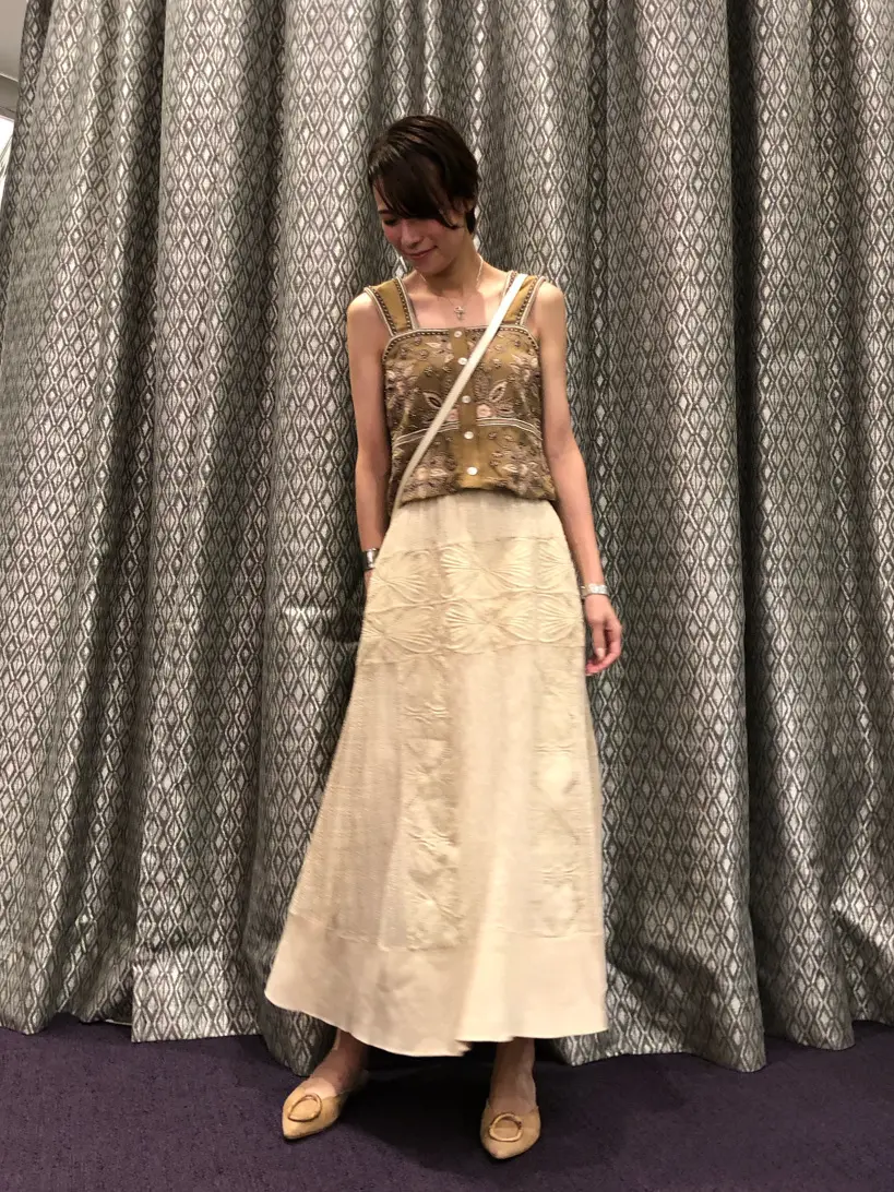 ORIGINATED IN GRACE CONTINENTAL 亀田 未希 コーディネート画像