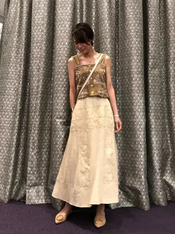 ORIGINATED IN GRACE CONTINENTAL 亀田 未希 コーディネート画像
