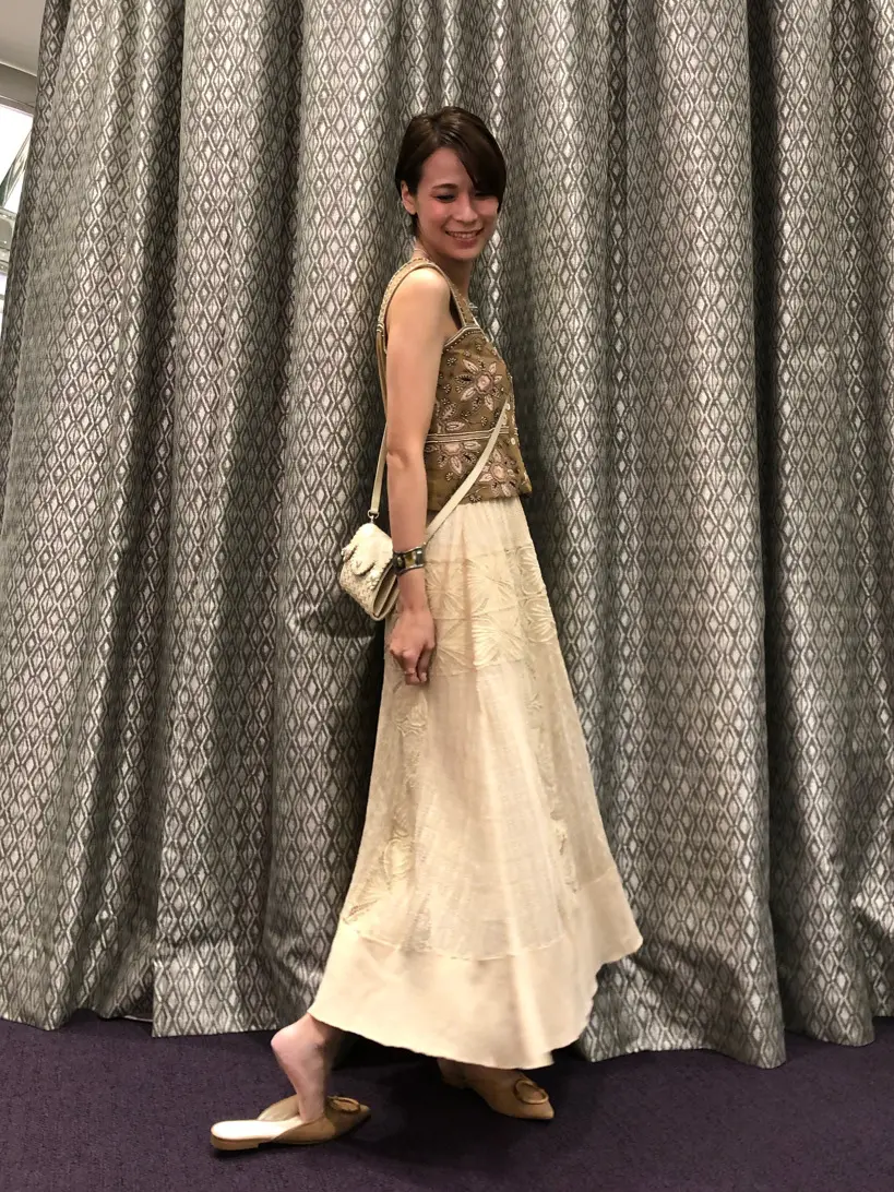 ORIGINATED IN GRACE CONTINENTAL 亀田 未希 コーディネート画像