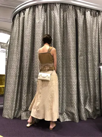 ORIGINATED IN GRACE CONTINENTAL 亀田 未希 コーディネート画像