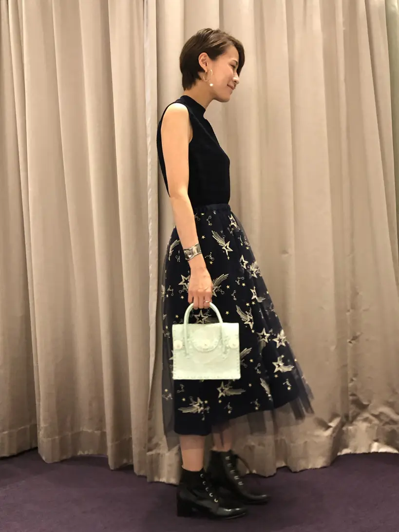 ORIGINATED IN GRACE CONTINENTAL 亀田 未希 コーディネート画像