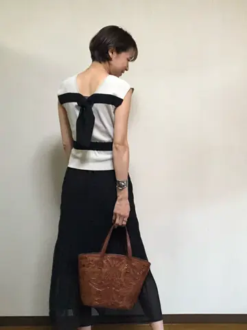 ORIGINATED IN GRACE CONTINENTAL 亀田 未希 コーディネート画像