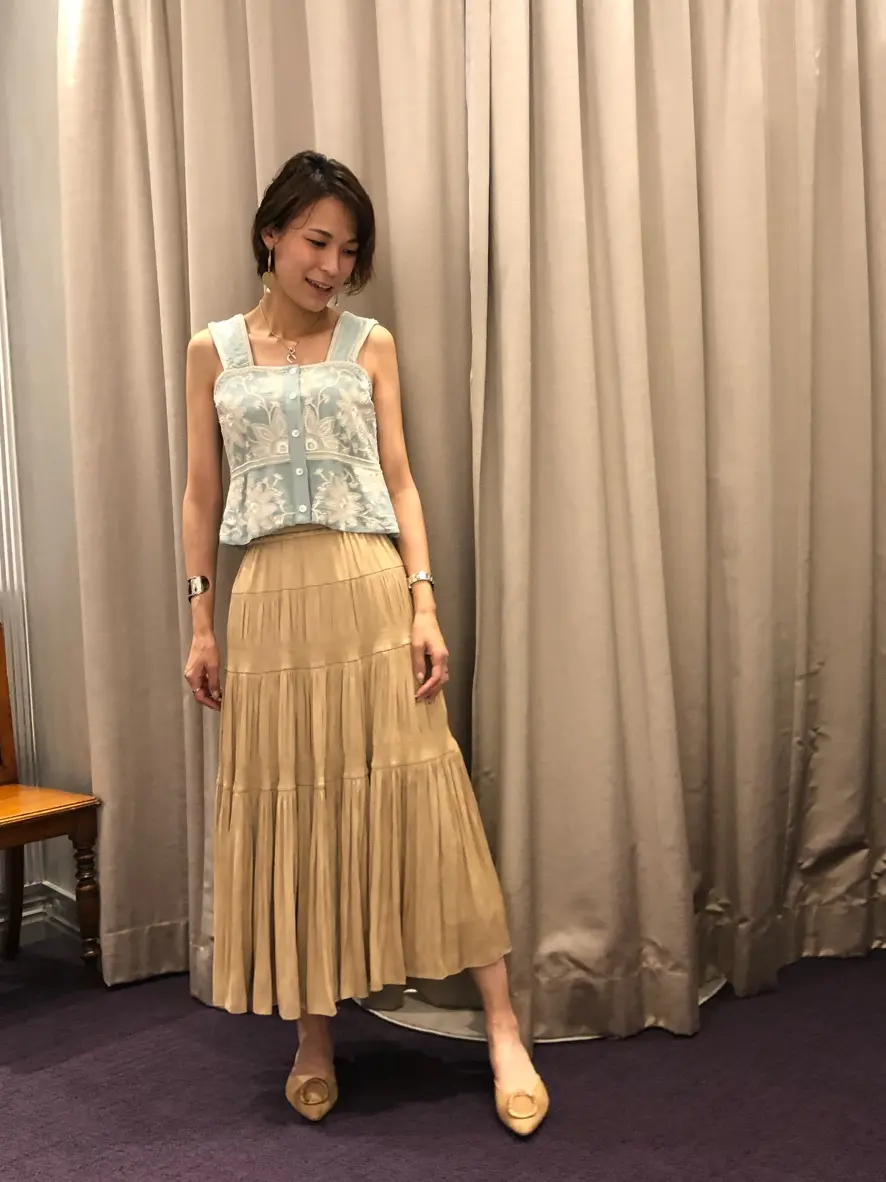 ORIGINATED IN GRACE CONTINENTAL 亀田 未希 コーディネート画像