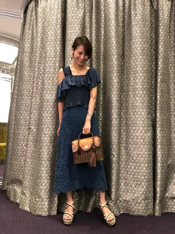 ORIGINATED IN GRACE CONTINENTAL 亀田 未希 コーディネート画像