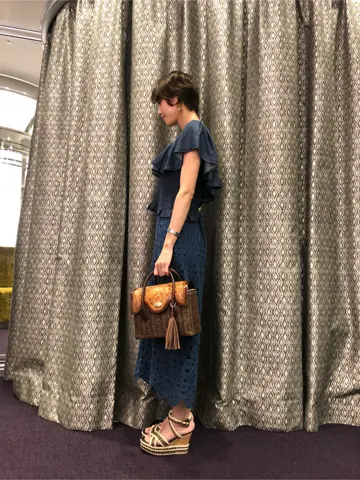 ORIGINATED IN GRACE CONTINENTAL 亀田 未希 コーディネート画像