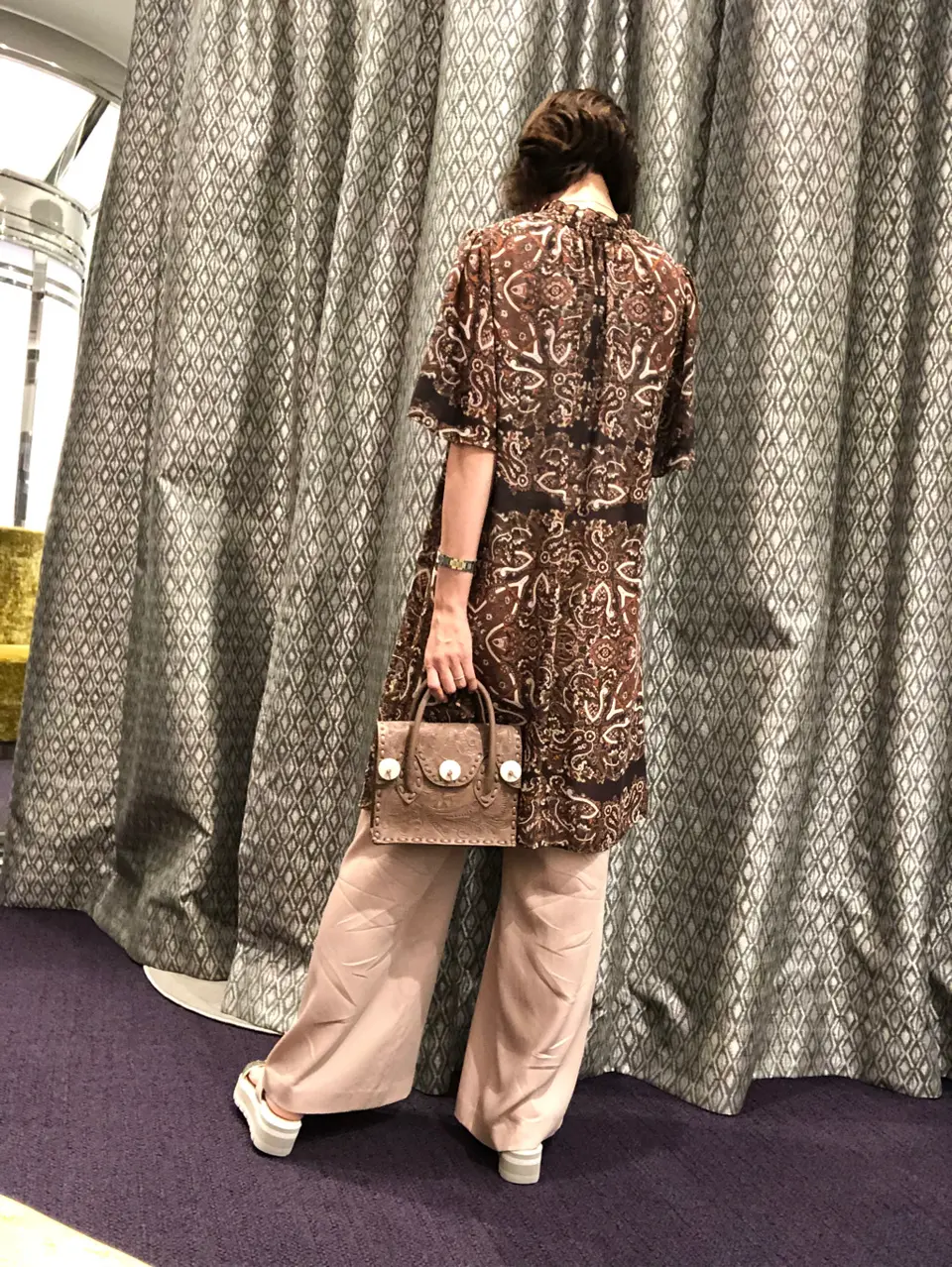 ORIGINATED IN GRACE CONTINENTAL 亀田 未希 コーディネート画像