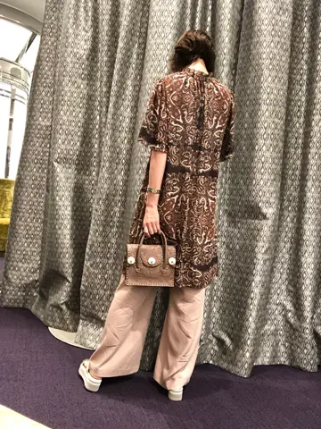 ORIGINATED IN GRACE CONTINENTAL 亀田 未希 コーディネート画像