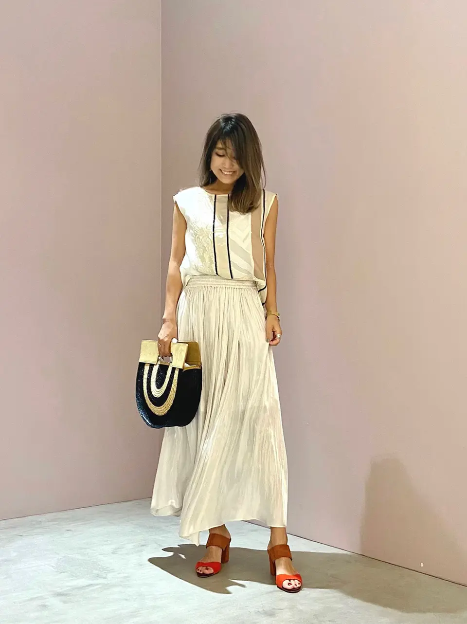 ORIGINATED IN GRACE CONTINENTAL yukimi yonee コーディネート画像