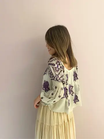 ORIGINATED IN GRACE CONTINENTAL yukimi yonee コーディネート画像