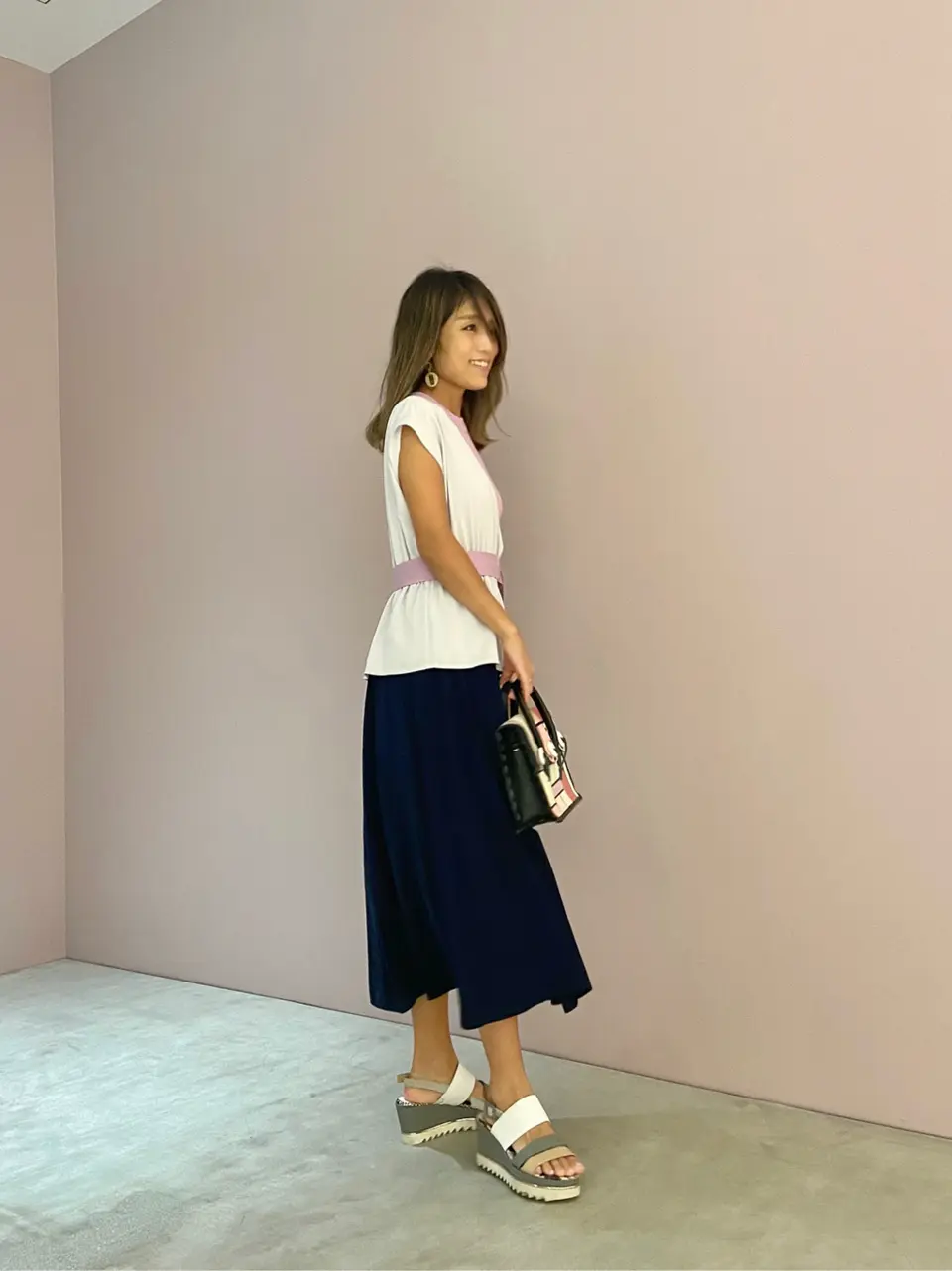 ORIGINATED IN GRACE CONTINENTAL yukimi yonee コーディネート画像