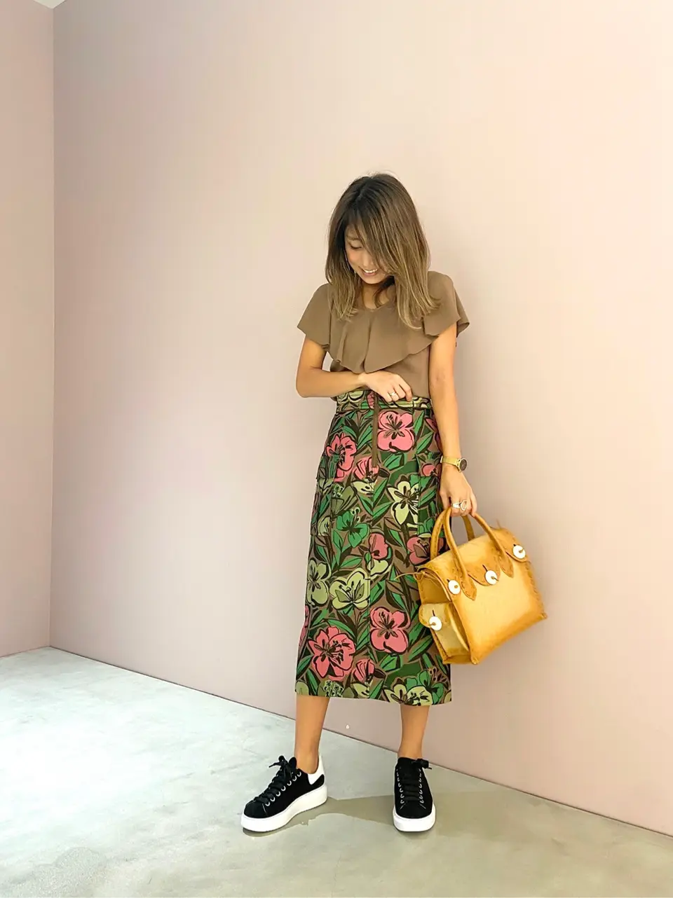 ORIGINATED IN GRACE CONTINENTAL yukimi yonee コーディネート画像