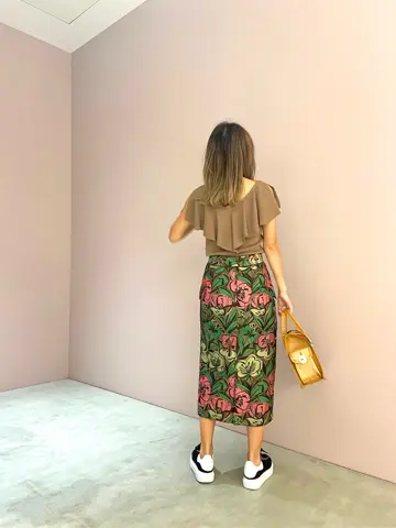 ORIGINATED IN GRACE CONTINENTAL yukimi yonee コーディネート画像