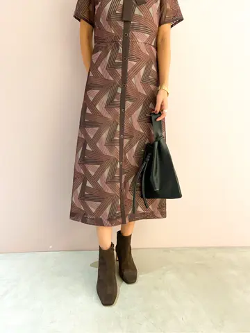 ORIGINATED IN GRACE CONTINENTAL yukimi yonee コーディネート画像