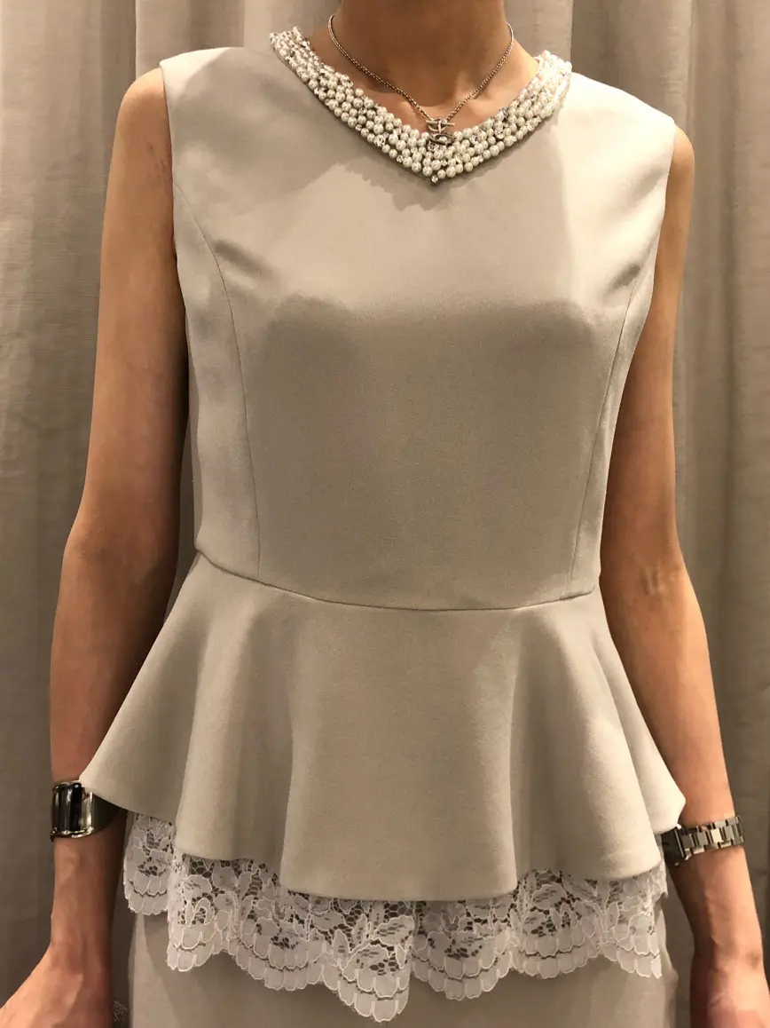 ORIGINATED IN GRACE CONTINENTAL 亀田 未希 コーディネート画像