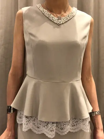 ORIGINATED IN GRACE CONTINENTAL 亀田 未希 コーディネート画像