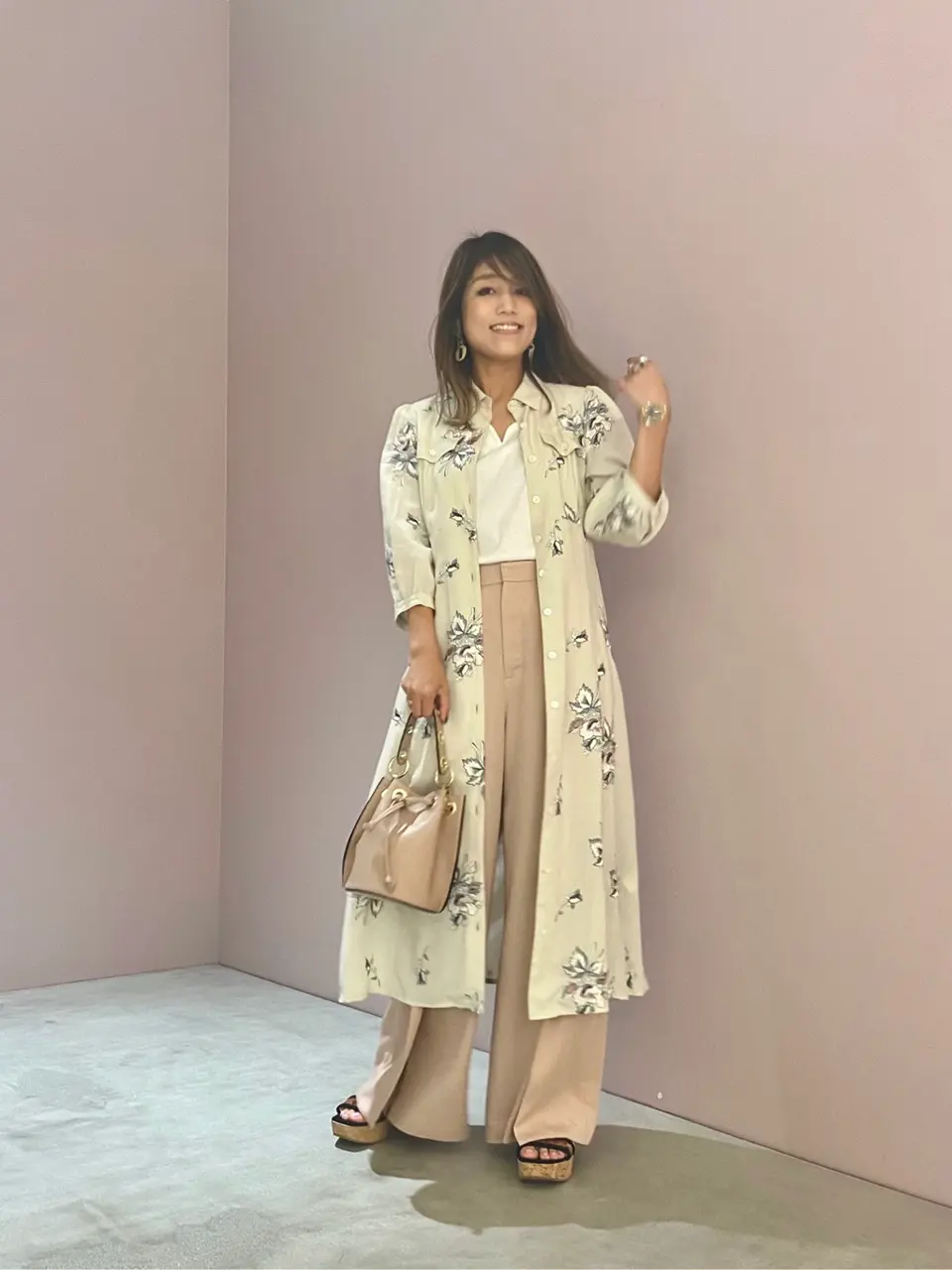 ORIGINATED IN GRACE CONTINENTAL yukimi yonee コーディネート画像