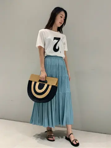 ORIGINATED IN GRACE CONTINENTAL saki コーディネート画像