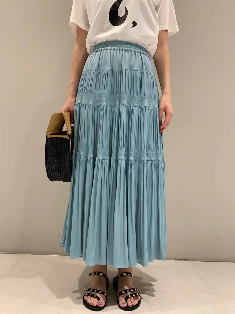 ORIGINATED IN GRACE CONTINENTAL saki コーディネート画像