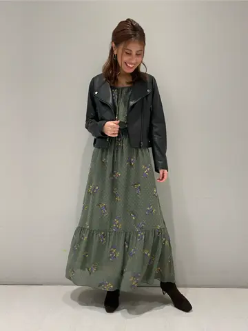 ORIGINATED IN GRACE CONTINENTAL 志田　悠 コーディネート画像