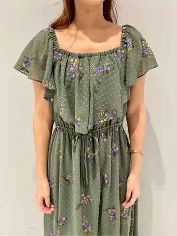 ORIGINATED IN GRACE CONTINENTAL 志田　悠 コーディネート画像