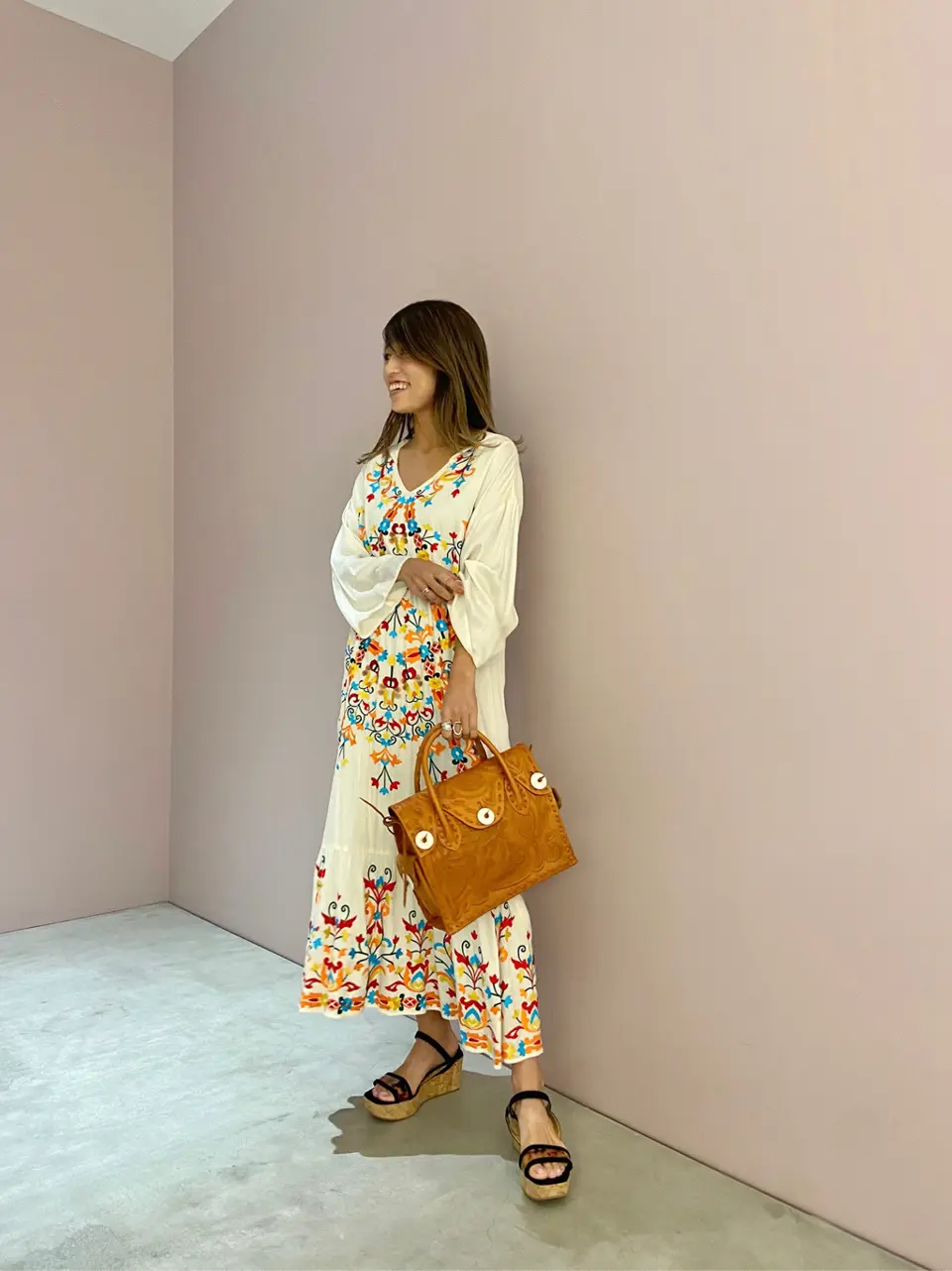 ORIGINATED IN GRACE CONTINENTAL yukimi yonee コーディネート画像