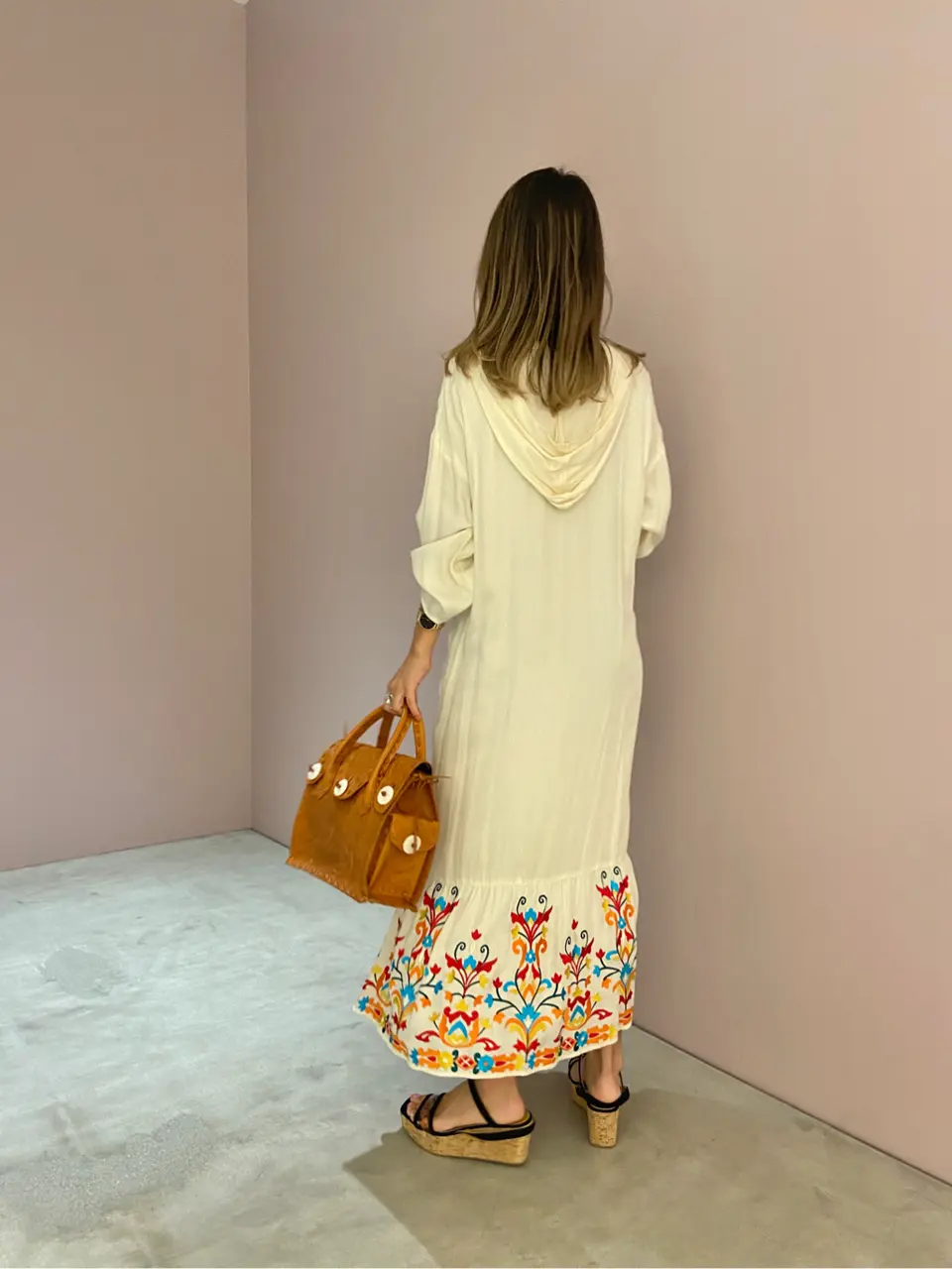 ORIGINATED IN GRACE CONTINENTAL yukimi yonee コーディネート画像