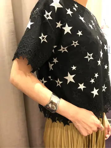 ORIGINATED IN GRACE CONTINENTAL 亀田 未希 コーディネート画像