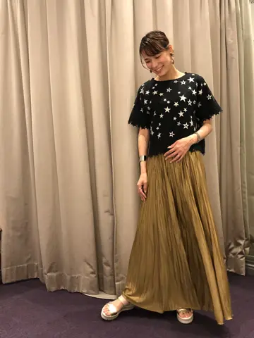 ORIGINATED IN GRACE CONTINENTAL 亀田 未希 コーディネート画像