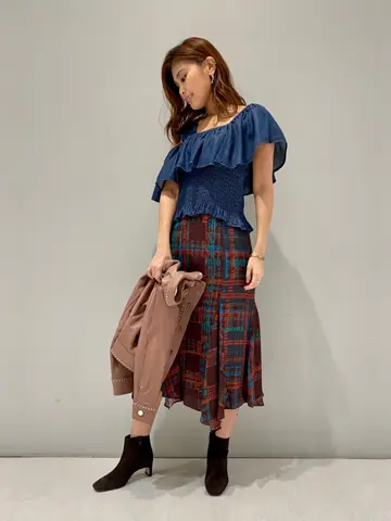 ORIGINATED IN GRACE CONTINENTAL 志田　悠 コーディネート画像