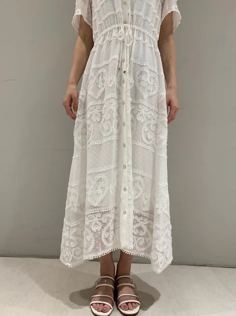 ORIGINATED IN GRACE CONTINENTAL saki コーディネート画像