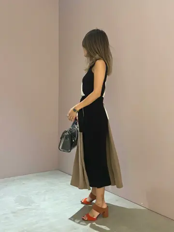 ORIGINATED IN GRACE CONTINENTAL yukimi yonee コーディネート画像