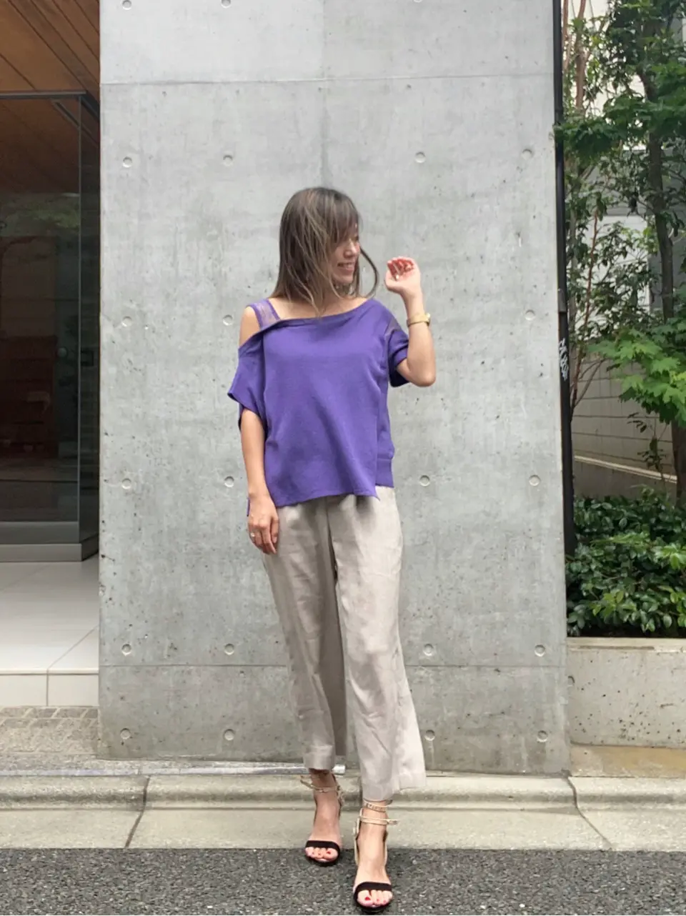 ORIGINATED IN GRACE CONTINENTAL yukimi yonee コーディネート画像