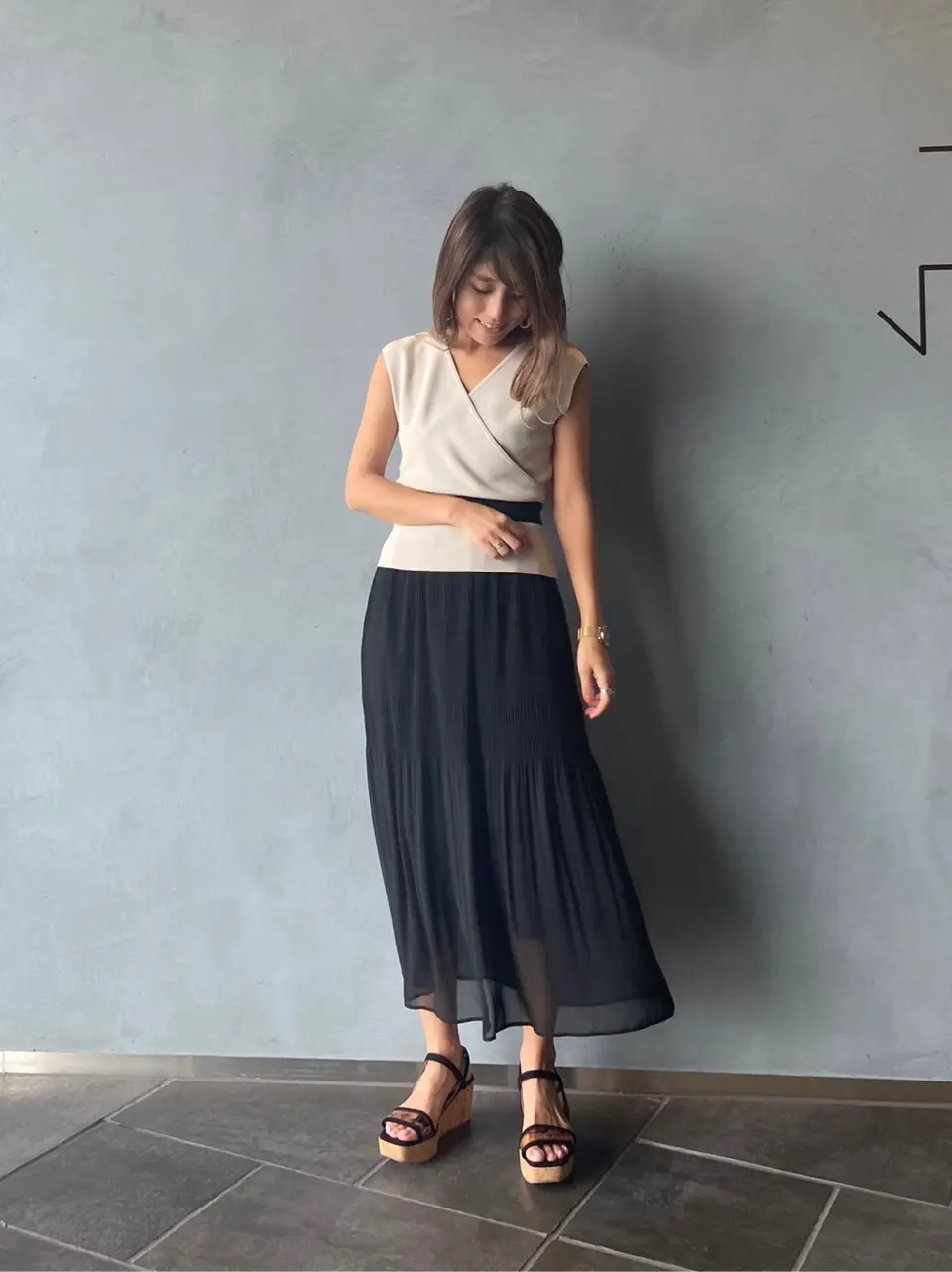 ORIGINATED IN GRACE CONTINENTAL yukimi yonee コーディネート画像