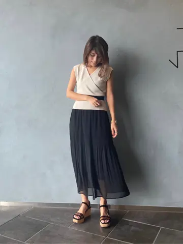 ORIGINATED IN GRACE CONTINENTAL yukimi yonee コーディネート画像