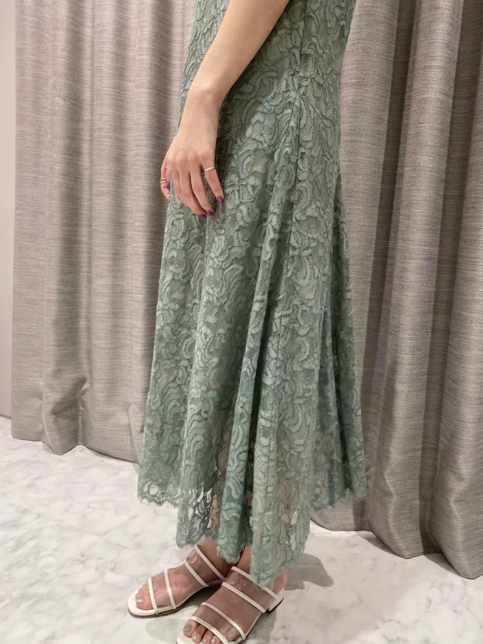 ORIGINATED IN GRACE CONTINENTAL saki コーディネート画像