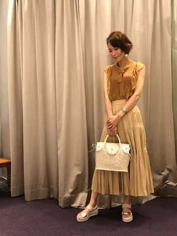 ORIGINATED IN GRACE CONTINENTAL 亀田 未希 コーディネート画像