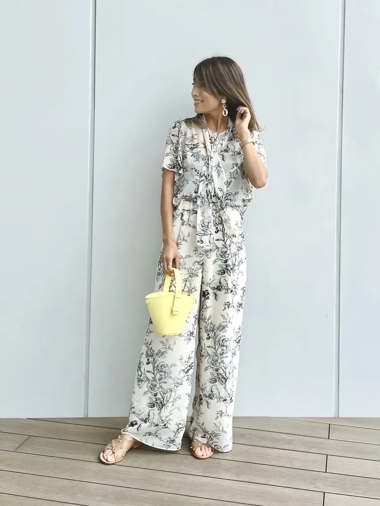 ORIGINATED IN GRACE CONTINENTAL yukimi yonee コーディネート画像