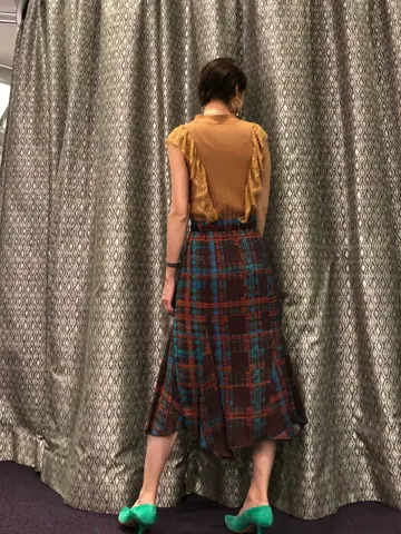 ORIGINATED IN GRACE CONTINENTAL 亀田 未希 コーディネート画像