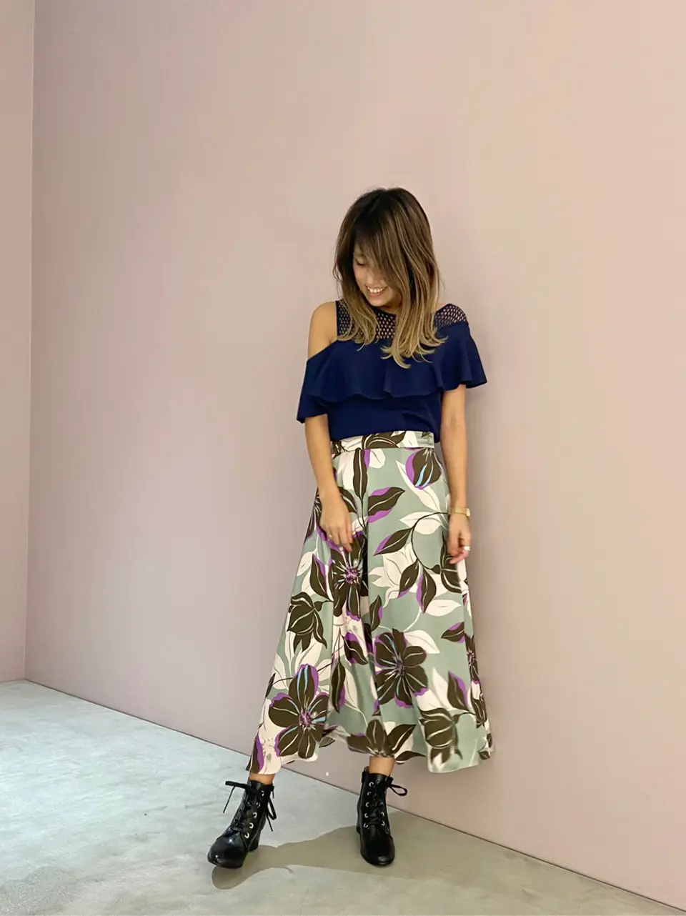 ORIGINATED IN GRACE CONTINENTAL yukimi yonee コーディネート画像