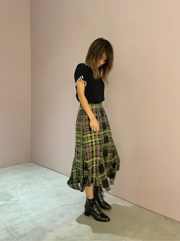 ORIGINATED IN GRACE CONTINENTAL yukimi yonee コーディネート画像