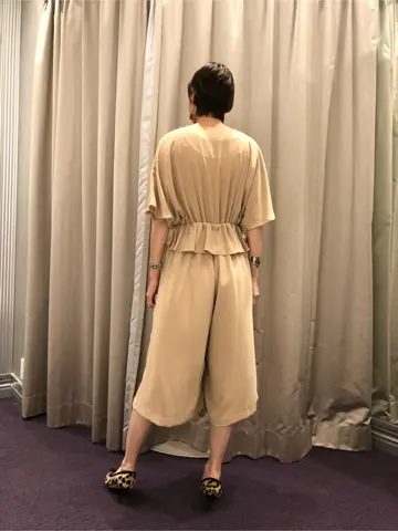 ORIGINATED IN GRACE CONTINENTAL 亀田 未希 コーディネート画像