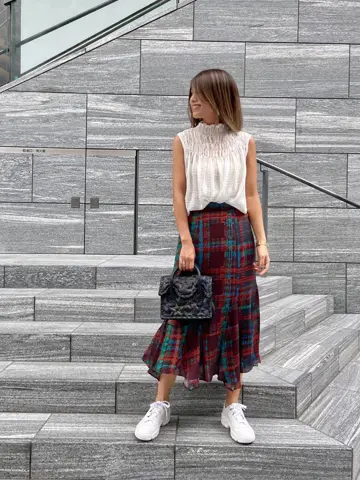 ORIGINATED IN GRACE CONTINENTAL yukimi yonee コーディネート画像