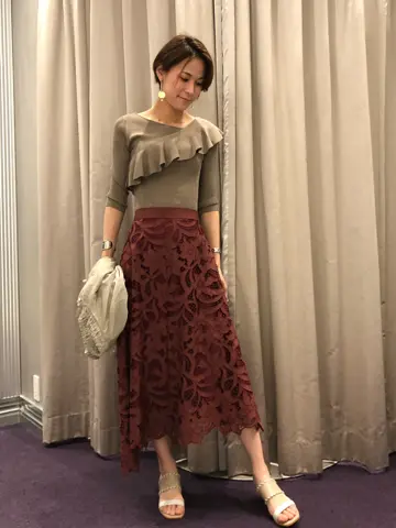 ORIGINATED IN GRACE CONTINENTAL 亀田 未希 コーディネート画像