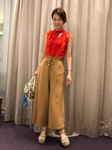 ORIGINATED IN GRACE CONTINENTAL 亀田 未希 コーディネート画像