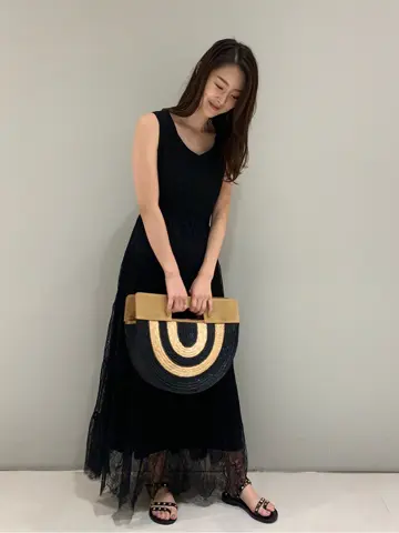 ORIGINATED IN GRACE CONTINENTAL saki コーディネート画像