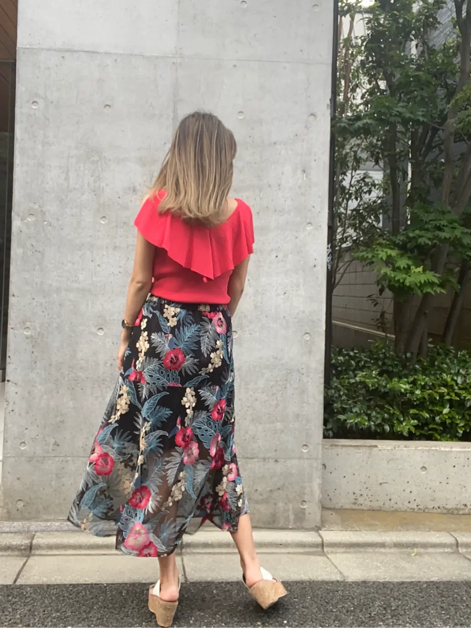 ORIGINATED IN GRACE CONTINENTAL yukimi yonee コーディネート画像